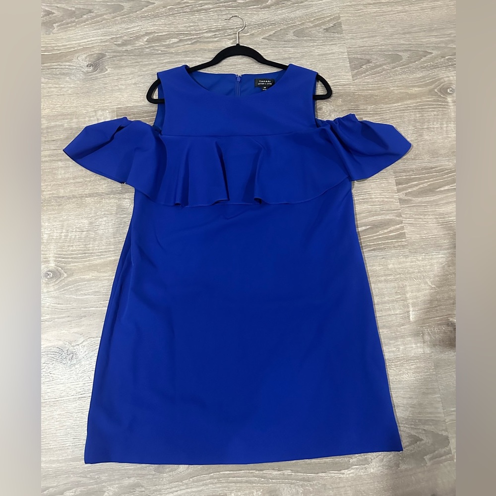 Blue Tahari Dress. Size 14. Brand New